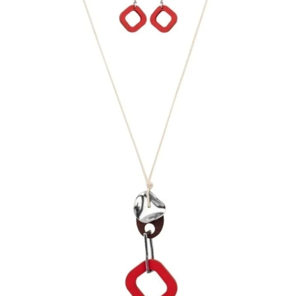 Paparazzi Red and Silver Modern Necklace Set Top Of The WOOD Chain Red Wooden - Picture 1 of 8